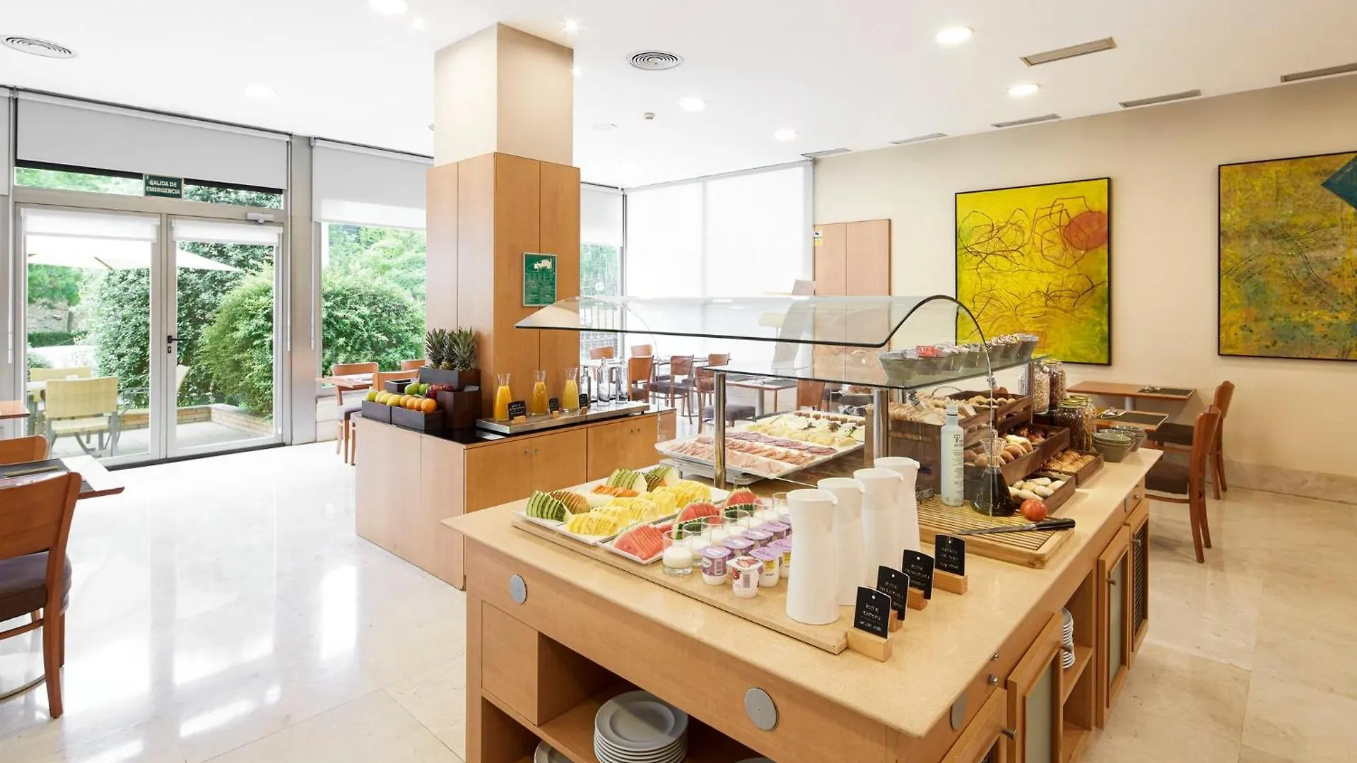 *** فندق Sercotel Porta Barcelona سانت خوسنت دسفيرن إسبانيا